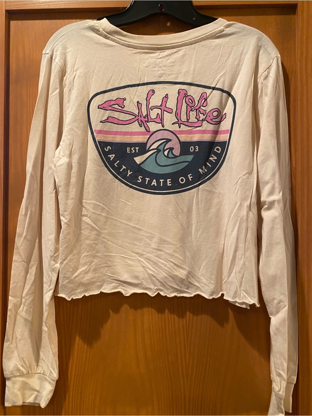 Salt Life Women’s Salty State Of Mind Cream L/S Cropped  Shirt NWT S